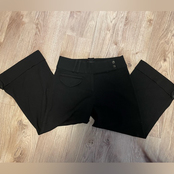 BEBE Y2K Vintage cropped pants. Size 2 - Picture 9 of 10